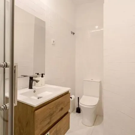 Apartment Serafina Ground Floor Lisbon